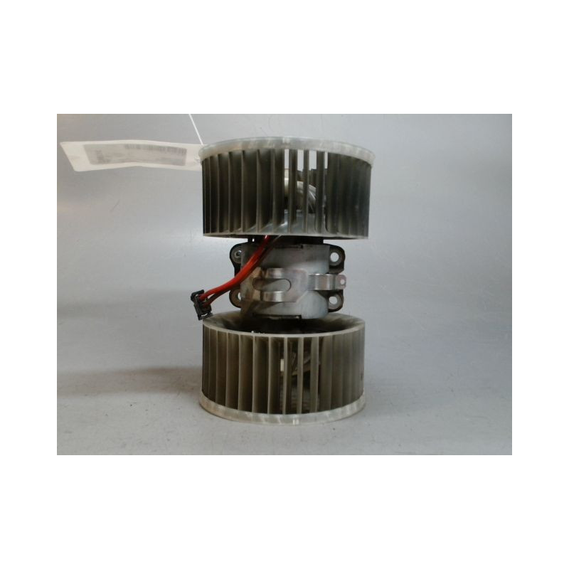 MOTEUR VENTILATEUR CHAUFFAGE B.M.W. X3