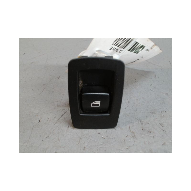 COMMANDE LEVE-GLACE PORTE AVD B.M.W. X3