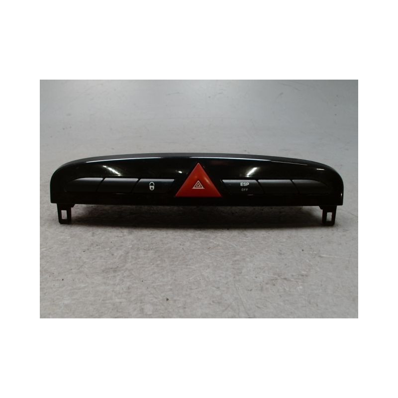 BOUTON DE WARNING PEUGEOT 308 2011-