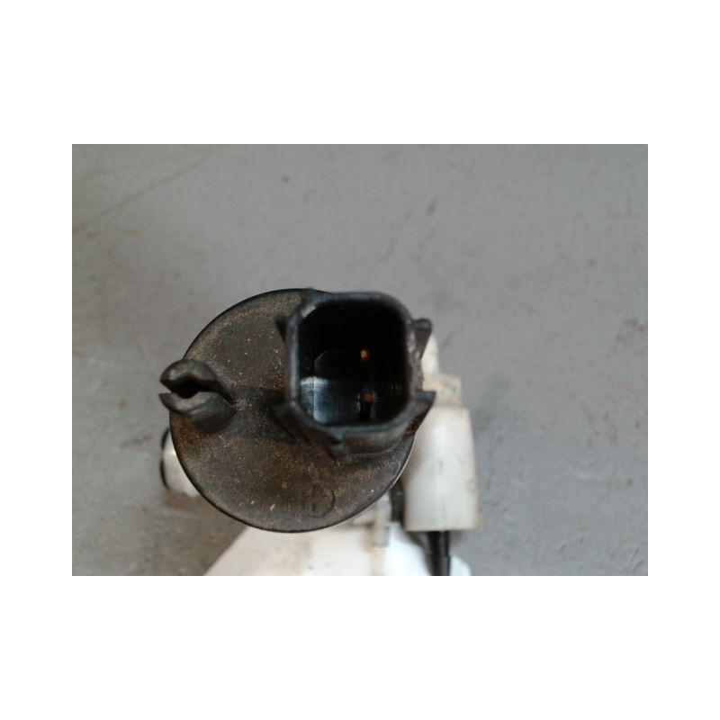 POMPE LAVE-GLACE AVANT CHRYSLER PT CRUISER 00-05