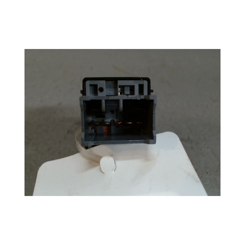 COMMANDE LEVE-GLACE PORTE ARD HYUNDAI I20