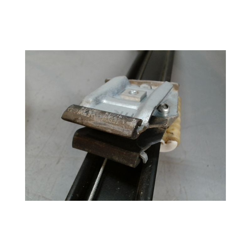 MECANISME+MOTEUR LEVE-GLACE AVANT DROIT VOLKSWAGEN POLO