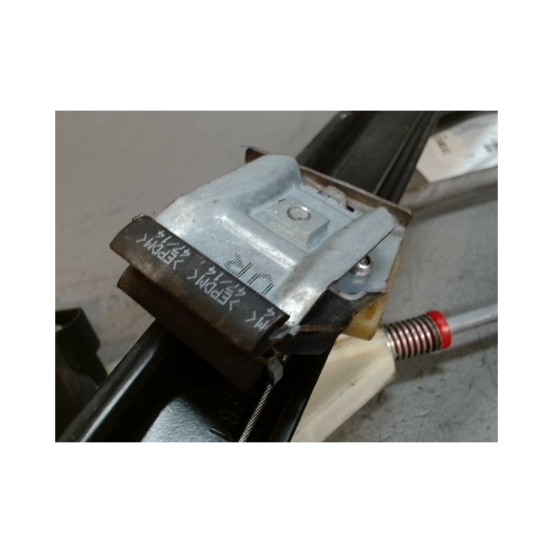 MECANISME+MOTEUR LEVE-GLACE AVANT DROIT VOLKSWAGEN POLO