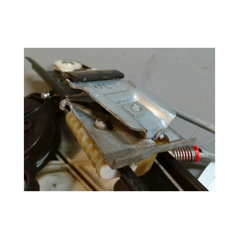 MECANISME+MOTEUR LEVE-GLACE AVANT GAUCHE VOLKSWAGEN POLO