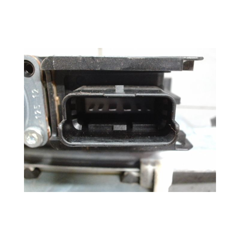 MECANISME+MOTEUR LEVE-GLACE ARRIERE GAUCHE PEUGEOT 208
