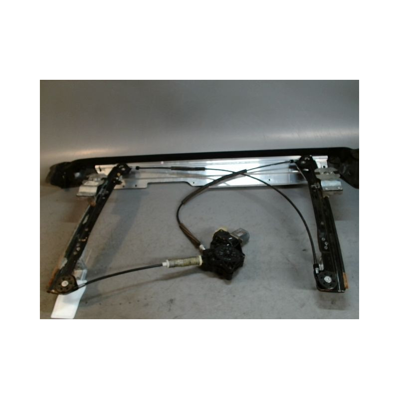 MECANISME+MOTEUR LEVE-GLACE AVANT GAUCHE MINI MINI 2006-