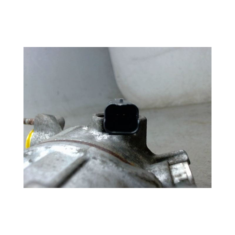 COMPRESSEUR AIR CONDITIONNE PEUGEOT 208
