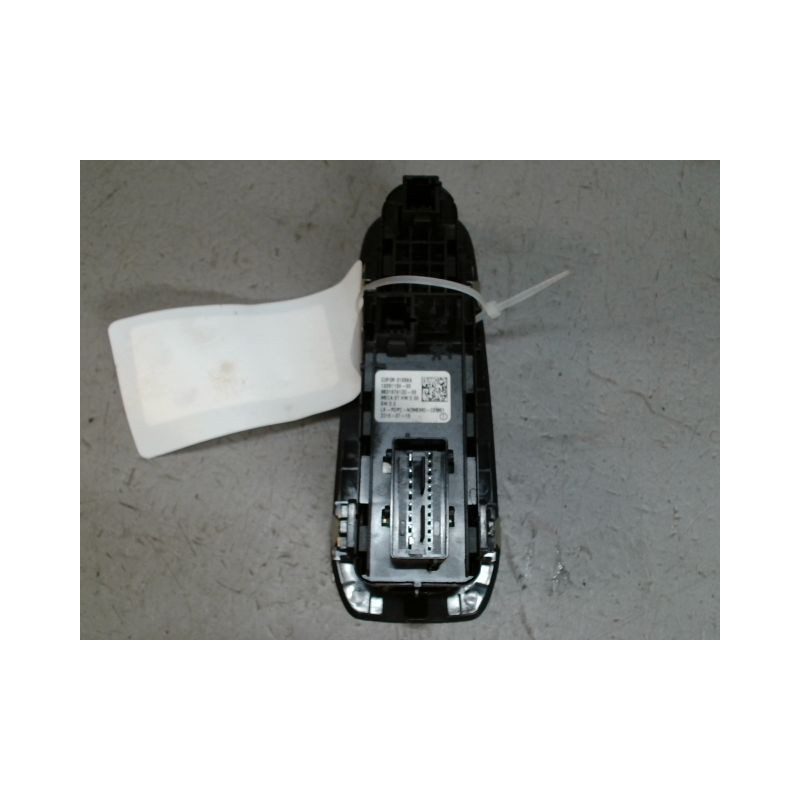 COMMANDE LEVE-GLACE PORTE AVG PEUGEOT 308