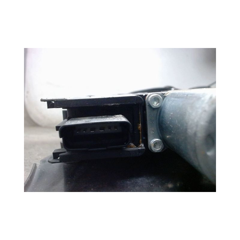 MECANISME+MOTEUR LEVE-GLACE ARRIERE DROIT PEUGEOT 308
