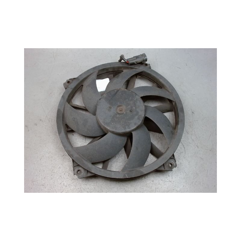 MOTEUR VENTILATEUR RADIATEUR CITROEN BERLINGO