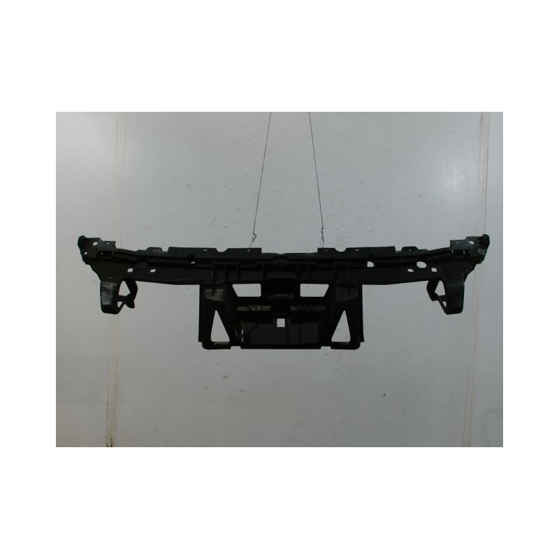 TRAVERSE SUPERIEURE ARMATURE AVANT PEUGEOT 5008