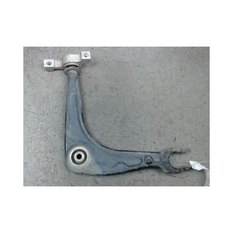 TRIANGLE INFERIEUR AVANT DROIT PEUGEOT 407