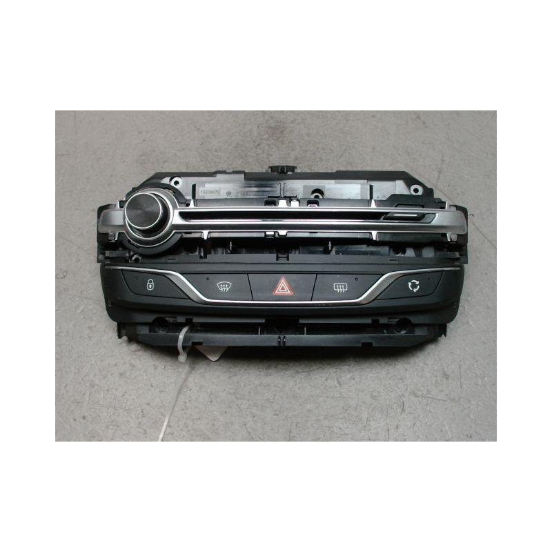 BOUTON DE WARNING PEUGEOT 308