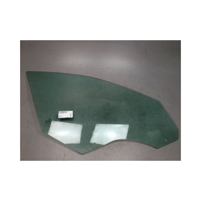 GLACE PORTE AVD B.M.W. SERIE 5