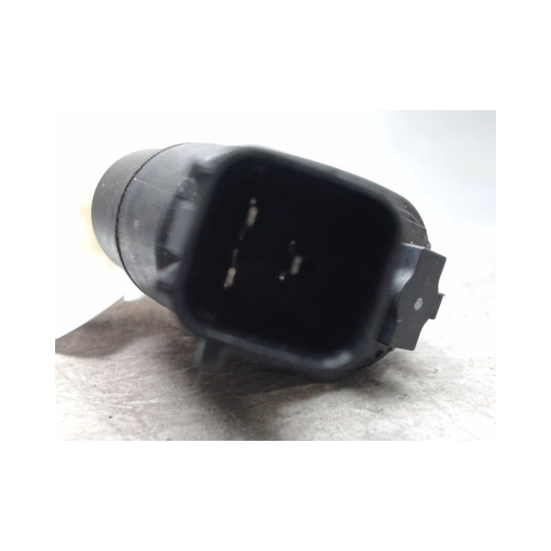 POMPE LAVE-GLACE AVANT HYUNDAI I20