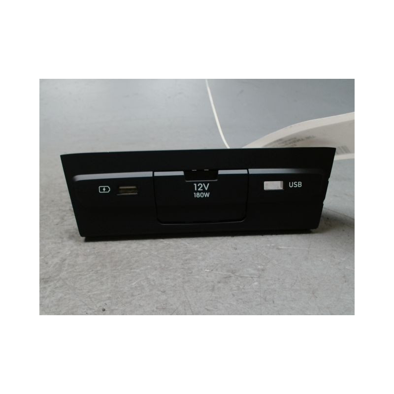 PORT USB/AUX HYUNDAI I20