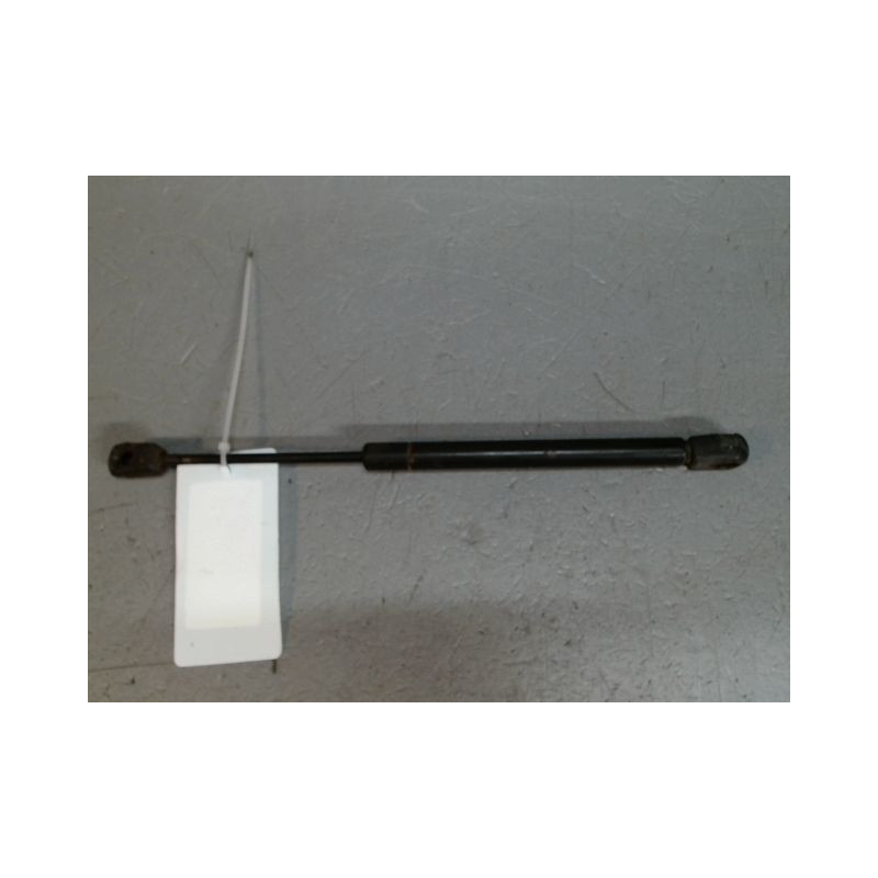 VERIN CAPOT G CHRYSLER 300 C
