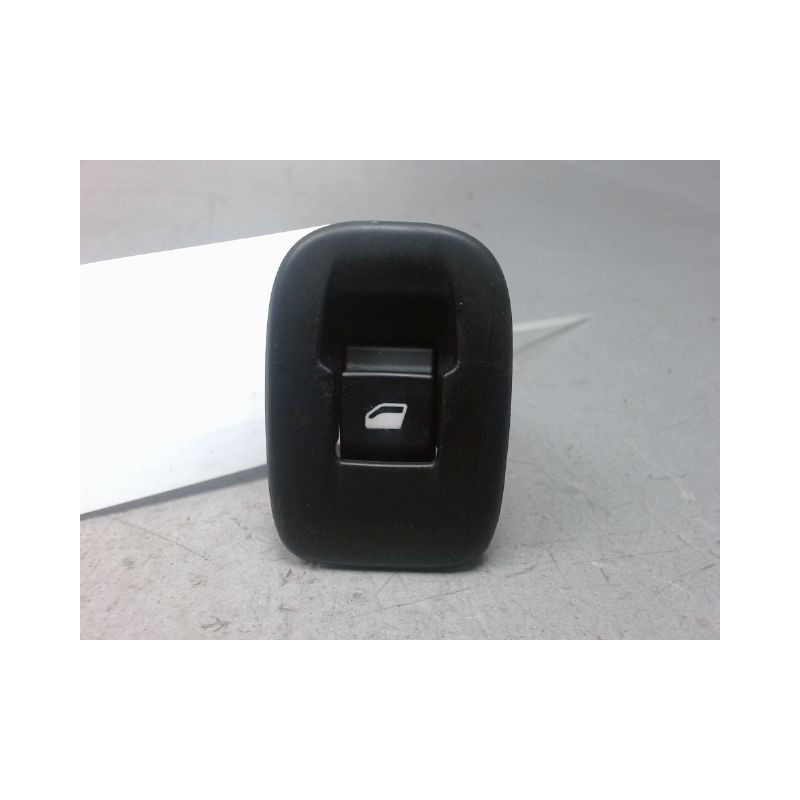 COMMANDE LEVE-GLACE PORTE ARD PEUGEOT 208