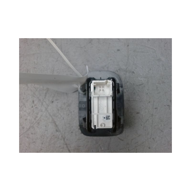 COMMANDE LEVE-GLACE PORTE ARG PEUGEOT 208