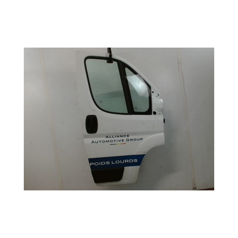 PORTE AVANT DROIT PEUGEOT BOXER