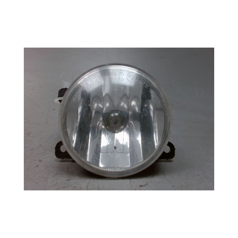 PHARE ANTIBROUILLARD AVANT DROIT PEUGEOT 5008