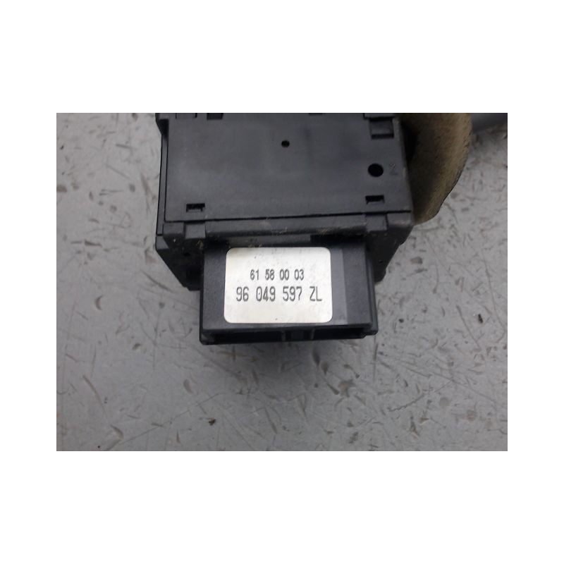 COMMANDE ESSUIE GLACE PEUGEOT 306