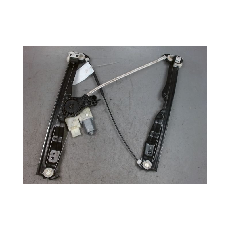 MECANISME+MOTEUR LEVE-GLACE AVANT GAUCHE PEUGEOT 308
