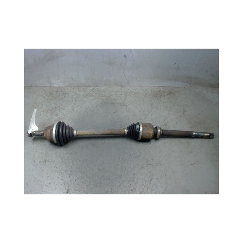 TRANSMISSION AVANT DROIT PEUGEOT 2008 1.6 BlueHDi 75