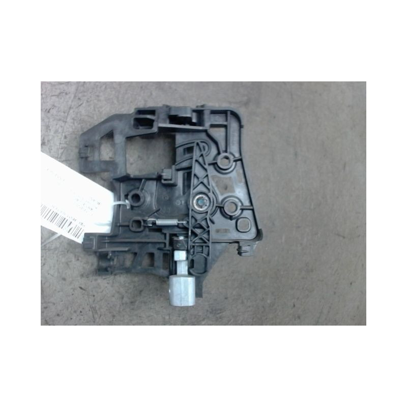 POIGNEE INTERIEURE PORTE COULISSANTE DROIT PEUGEOT RIFTER