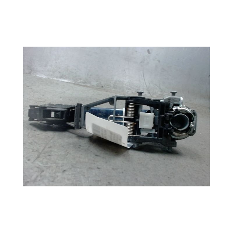 POIGNEE EXTERIEURE PORTE ARRIERE DROIT VOLKSWAGEN GOLF V PLUS 2005-