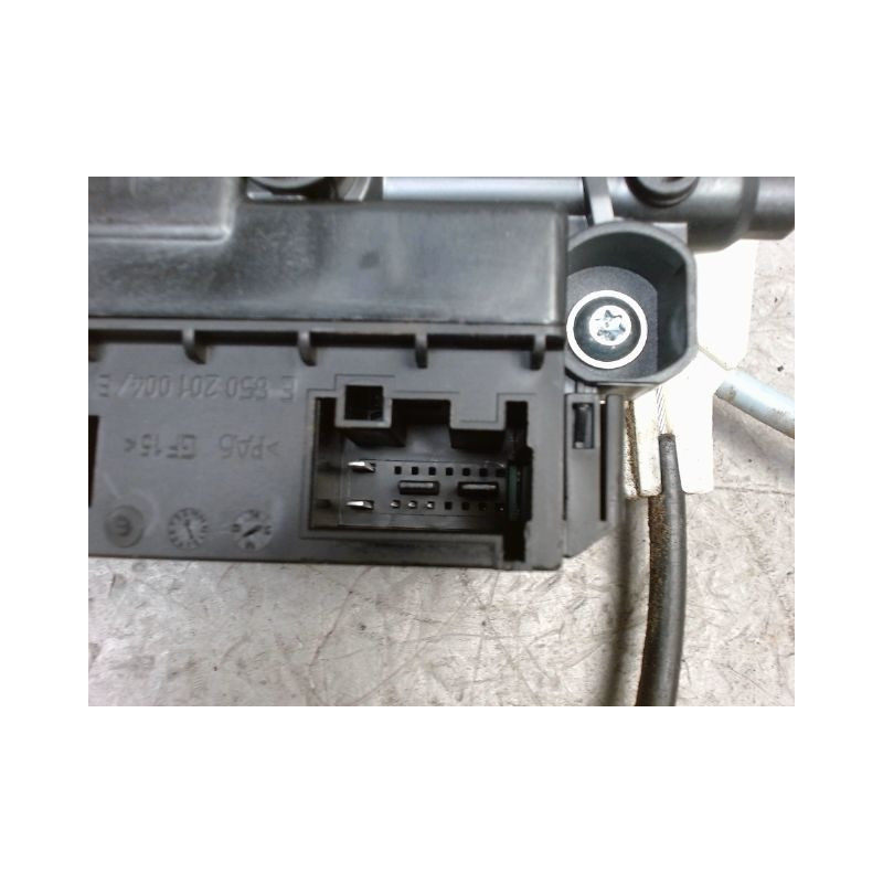 MECANISME+MOTEUR LEVE-GLACE ARRIERE GAUCHE VOLKSWAGEN POLO
