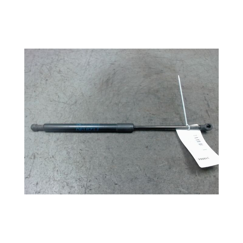 VERIN CAPOT G B.M.W. SERIE 3