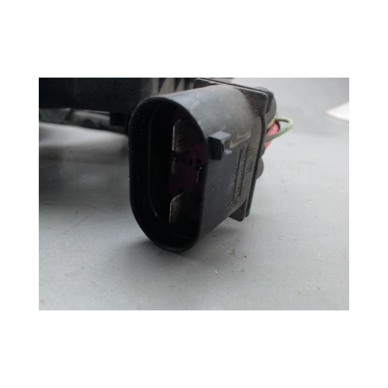MOTEUR VENTILATEUR RADIATEUR VOLKSWAGEN GOLF