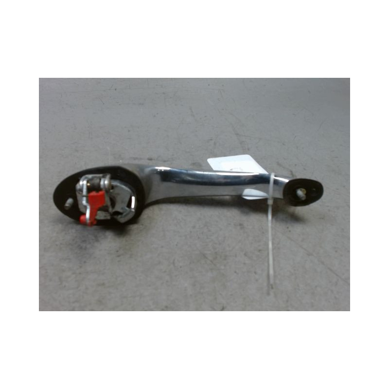 POIGNEE EXTERIEURE PORTE AVANT DROIT CHRYSLER PT CRUISER 00-05