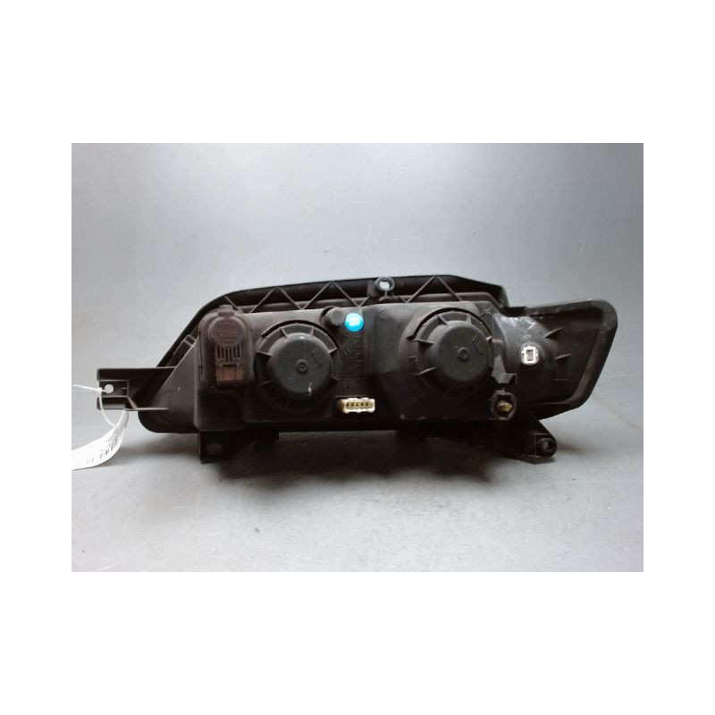 PHARE DROIT PEUGEOT 605 94-99