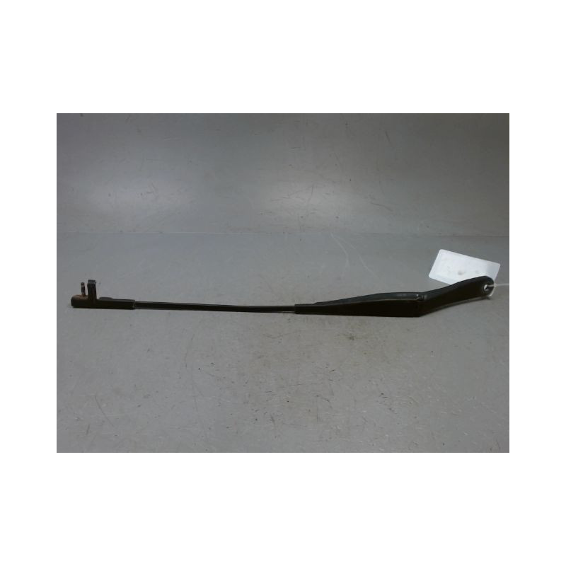 BRAS ESSUIE-GLACE AVANT GAUCHE OPEL ASTRA GTC 3P