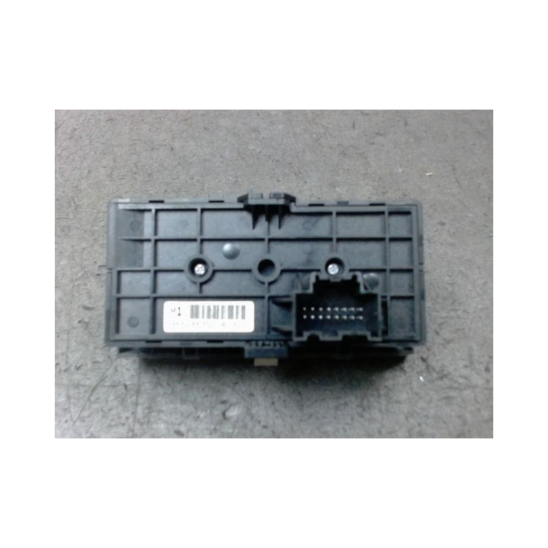 COMMANDE ECLAIRAGE OPEL ANTARA 2007-