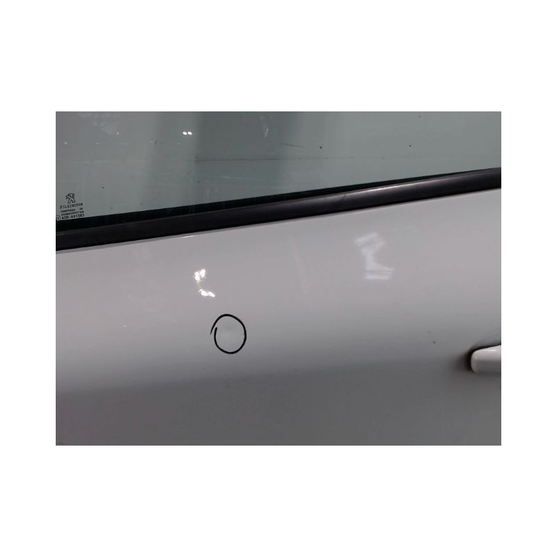 PORTE ARRIERE GAUCHE PEUGEOT 208