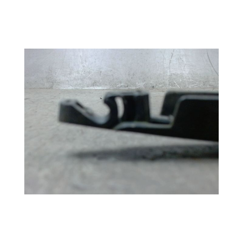 BRAS ESSUIE-GLACE ARRIERE OPEL ANTARA 2007-