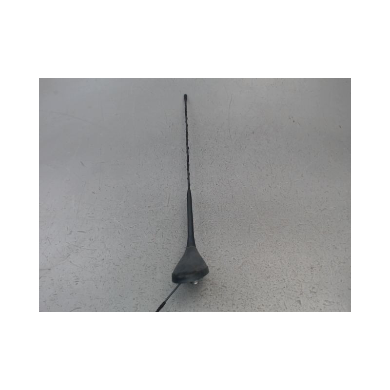 ANTENNE RADIO PEUGEOT 207