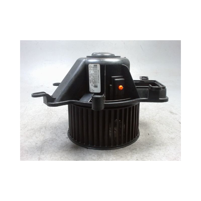 MOTEUR VENTILATEUR CHAUFFAGE PEUGEOT 5008