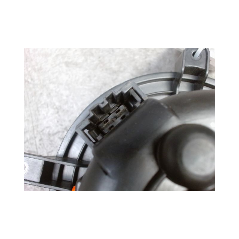 MOTEUR VENTILATEUR CHAUFFAGE PEUGEOT 5008