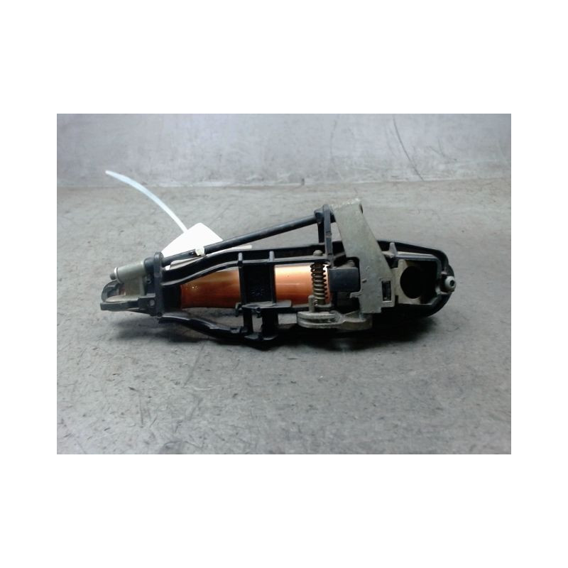 POIGNEE EXTERIEURE PORTE AVANT DROIT BMW SERIE 3 COMPACT (E46) 2001-
