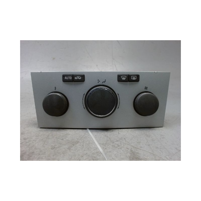 COMMANDE DE CHAUFFAGE OPEL ASTRA GTC 3P