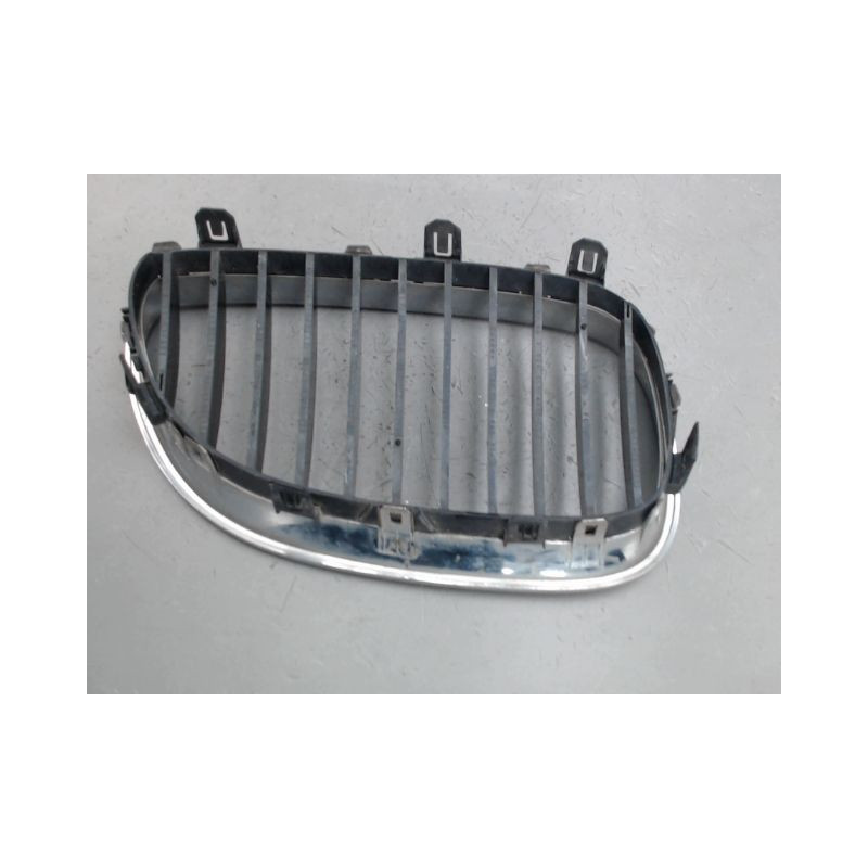 GRILLE CALANDRE GAUCHE B.M.W. SERIE 5