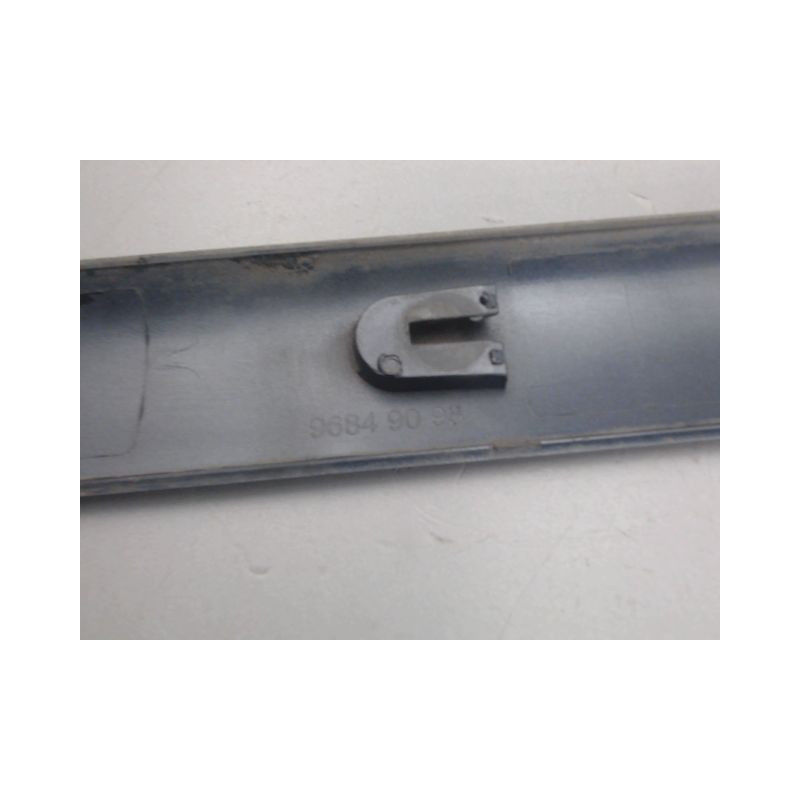 PROTECTION PORTE ARRIERE GAUCHE PEUGEOT 5008