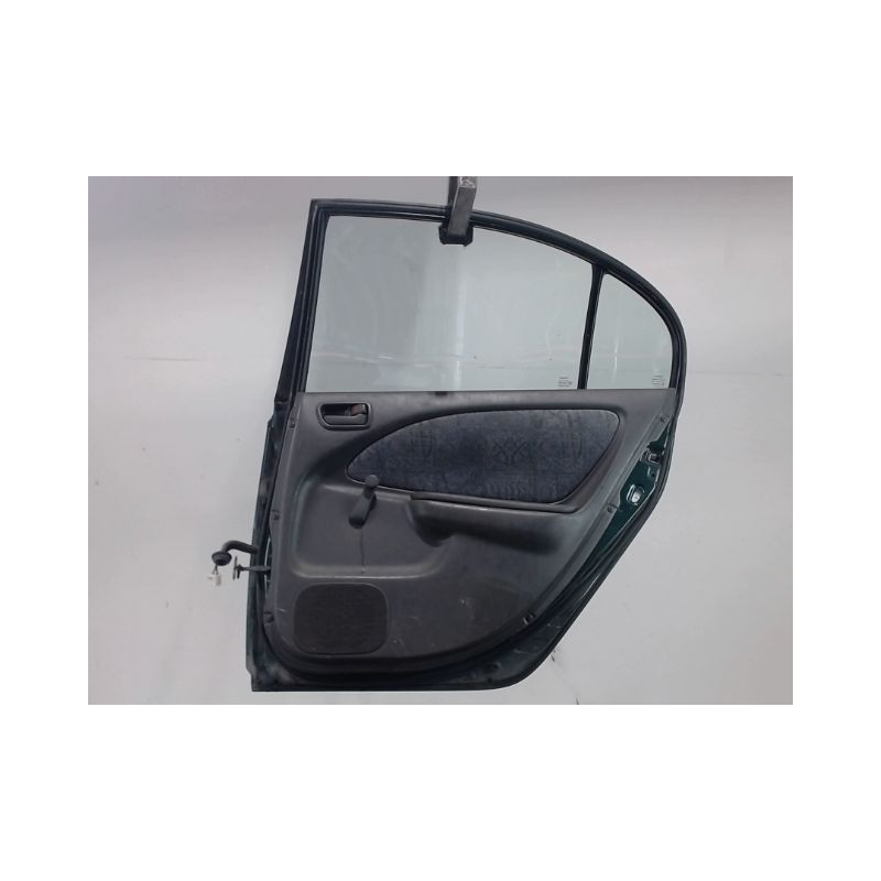 PORTE ARRIERE DROIT TOYOTA AVENSIS -2000
