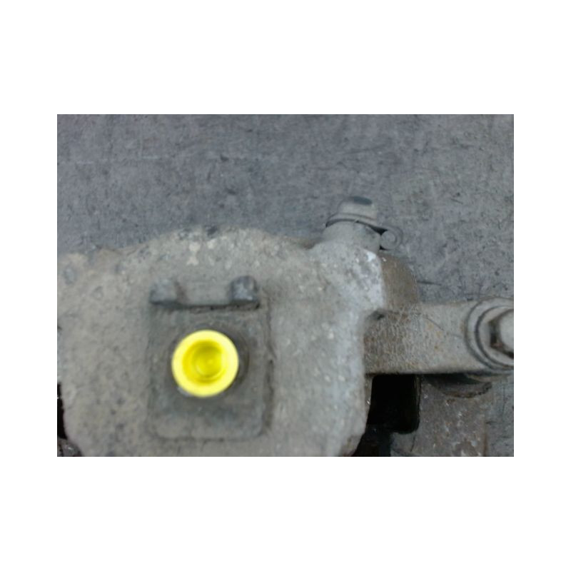 ETRIER DE FREIN AVANT DROIT CHRYSLER PT CRUISER 00-05