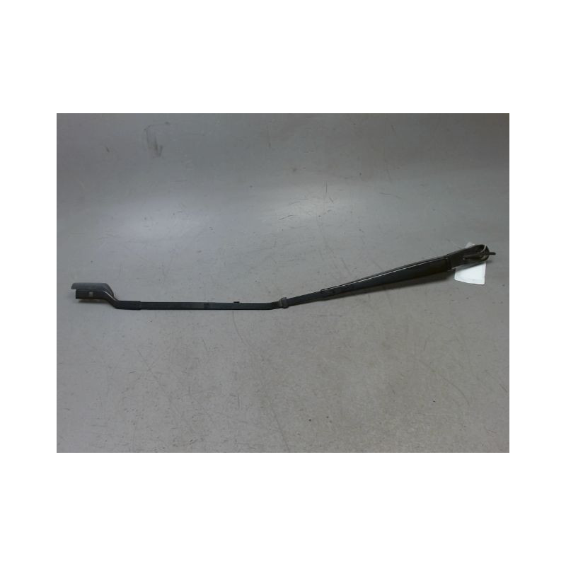 BRAS ESSUIE-GLACE AVANT DROIT PEUGEOT 5008