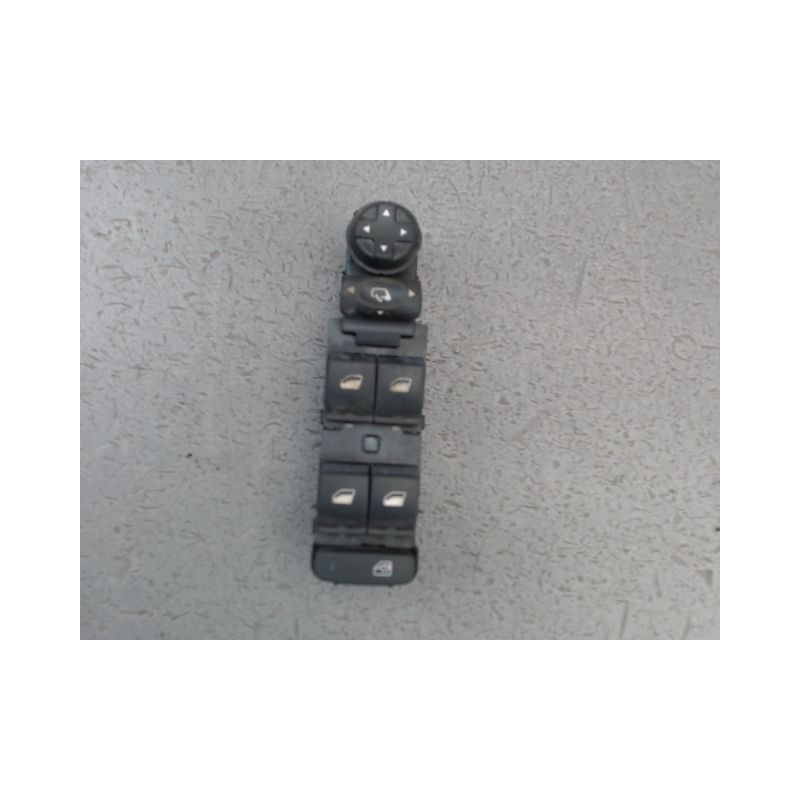 COMMANDE LEVE-GLACE PORTE AVG PEUGEOT 2008